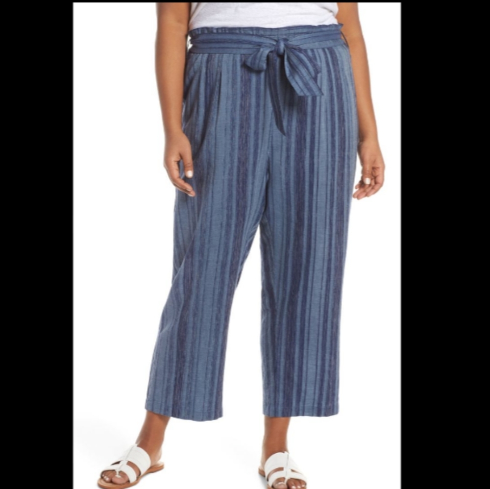 Caslon Belted Cotton Blue Striped Cropped Pants